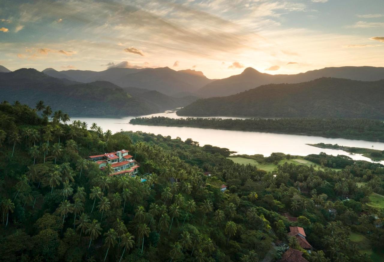 The Albatross, Kandy Digana Esterno foto
